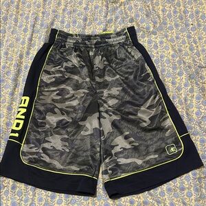 AND1 Men's Black and Gray Camo Athletic Shorts